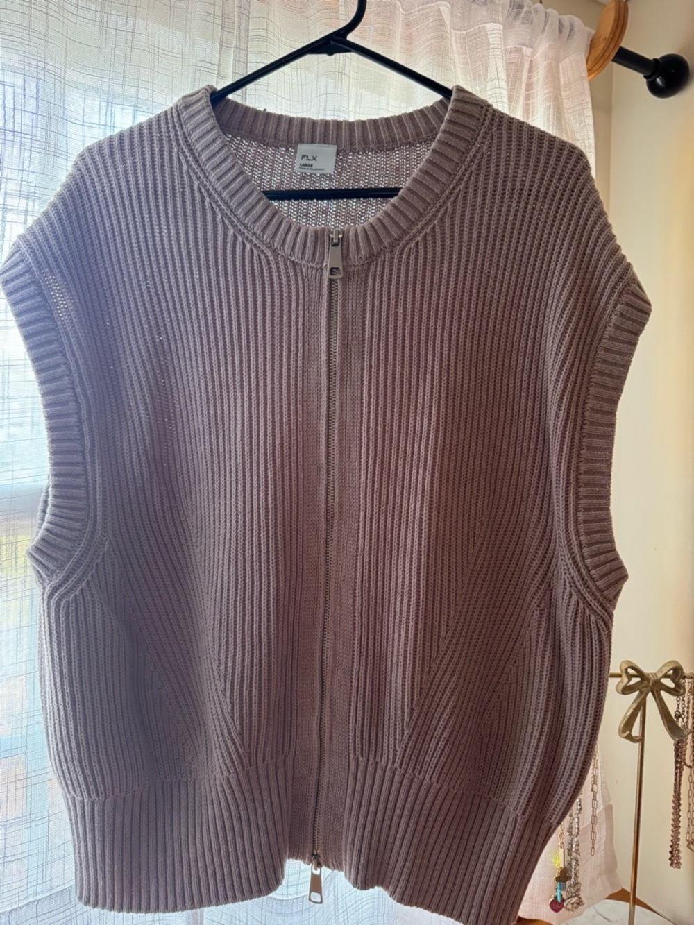 Rib-Knit Zip-Front Sleeveless Sweater Vest - Taupe